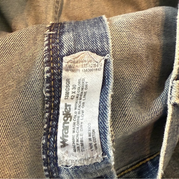 Wrangler George Strait Cowboy Cut Collection Jeans Men 42X30 Blue Straight Denim - Picture 6 of 10